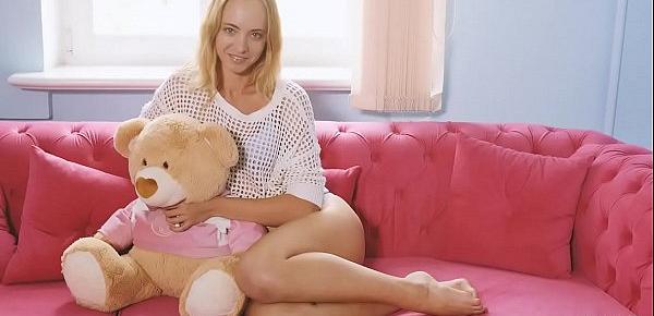  Cute Diana Rachel S erotic model interview for Plushies TV